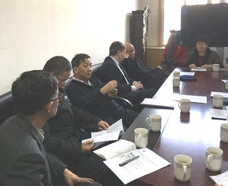 倪维斗、周茂林、王奇等会见了俄罗斯学者